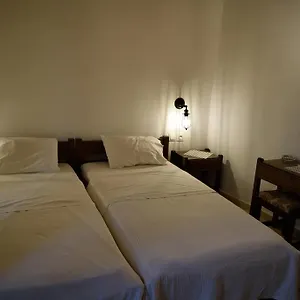 https://isidora-rooms.rethymnohotels.net